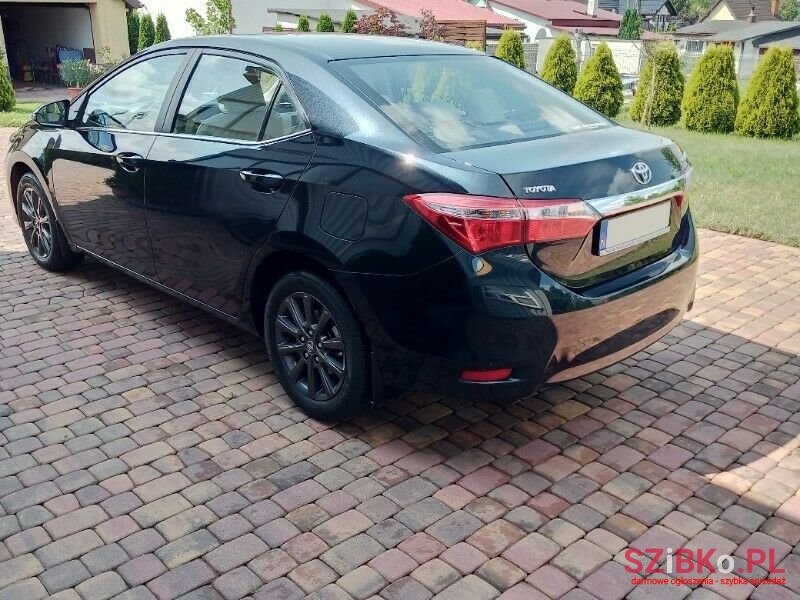 2016' Toyota Corolla photo #3