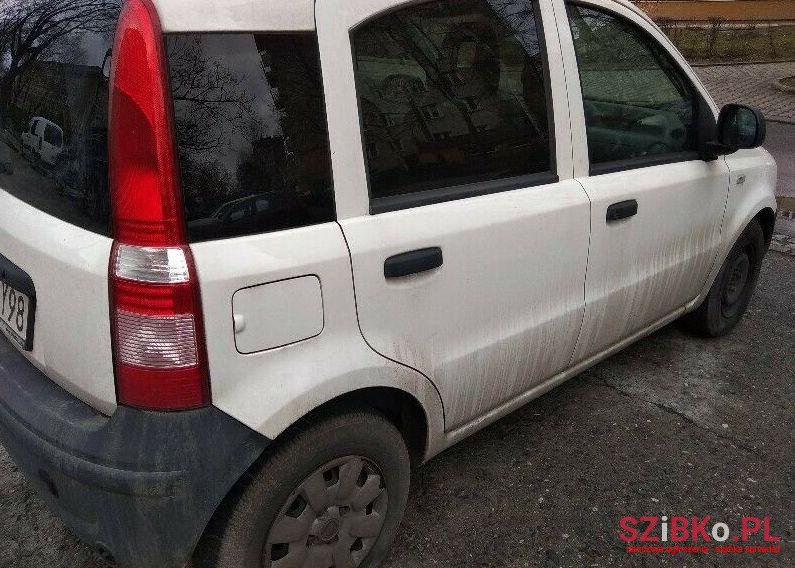 2010' Fiat Panda photo #1