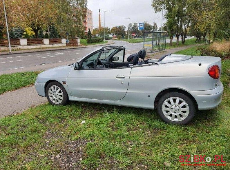 2002' Renault Megane photo #1