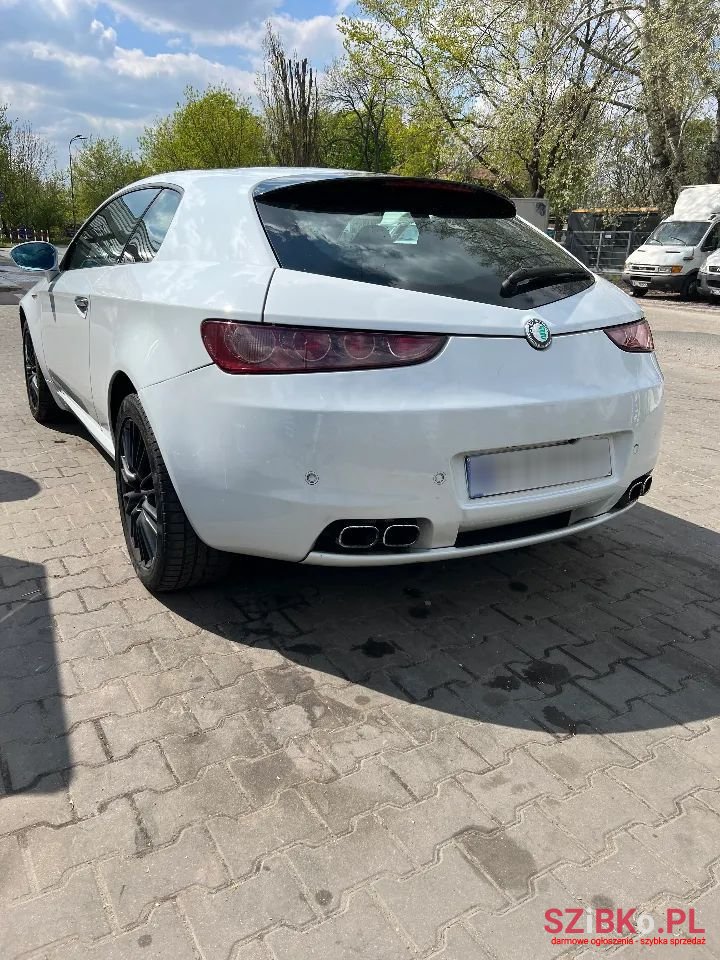 2008' Alfa Romeo Brera photo #5