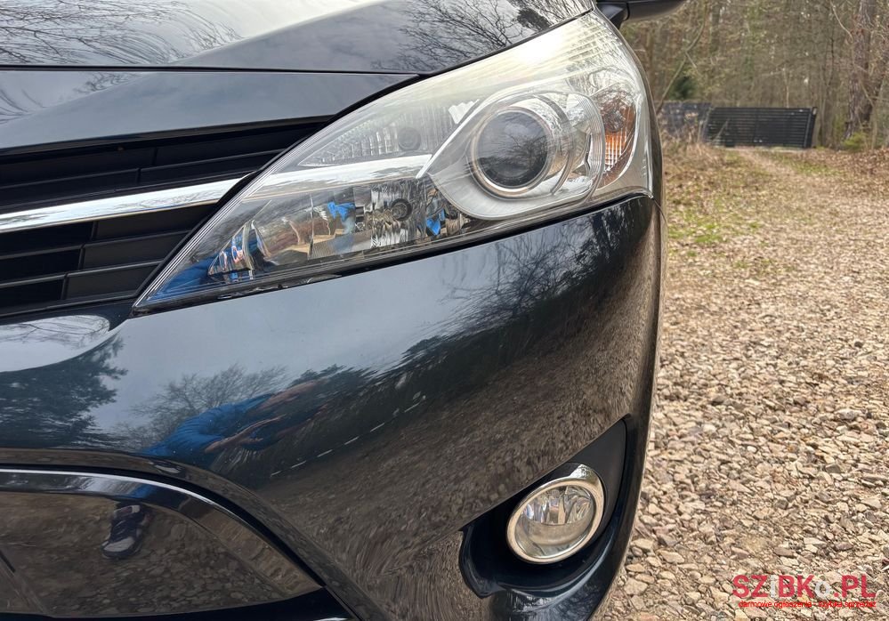 2015' Toyota Verso 1.8 Premium Eu5 7Os Ms photo #5