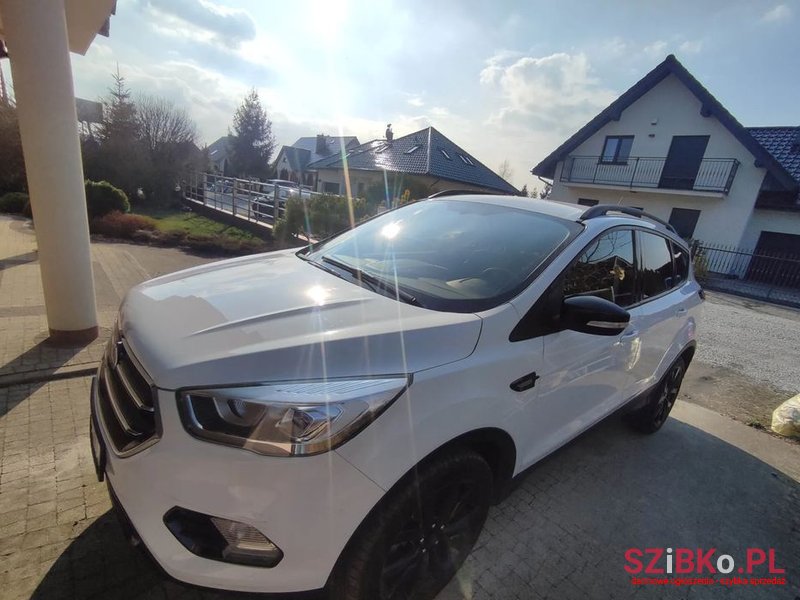 2019' Ford Escape photo #2