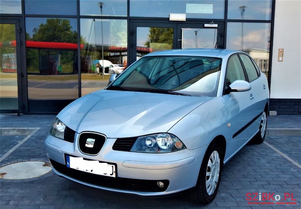 2006' SEAT Cordoba photo #2