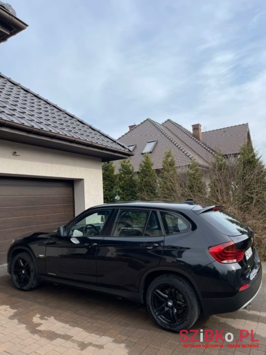 2011' BMW X1 photo #2