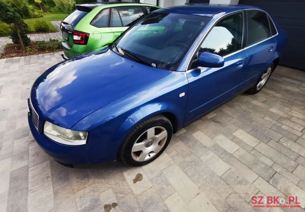 2002' Audi A4 2.4 photo #1