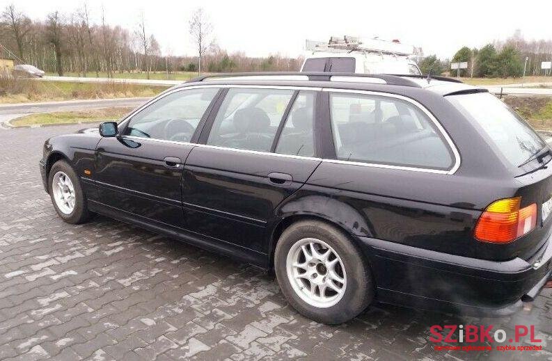 2001' BMW 520 photo #4