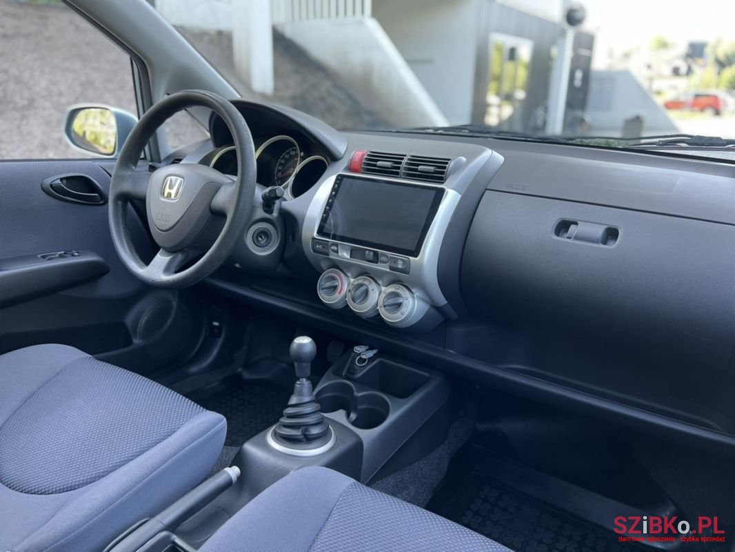 2006' Honda Jazz photo #6