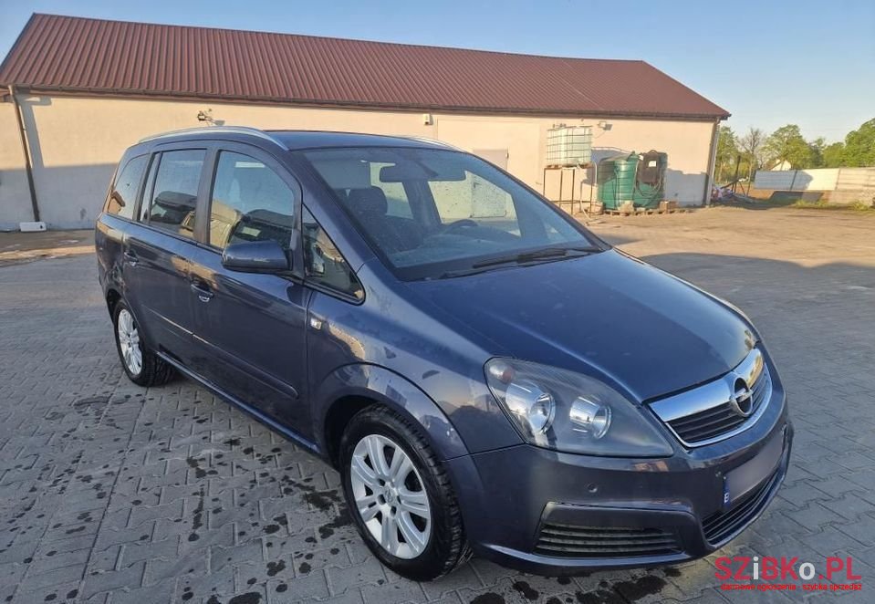 2007' Opel Zafira photo #3