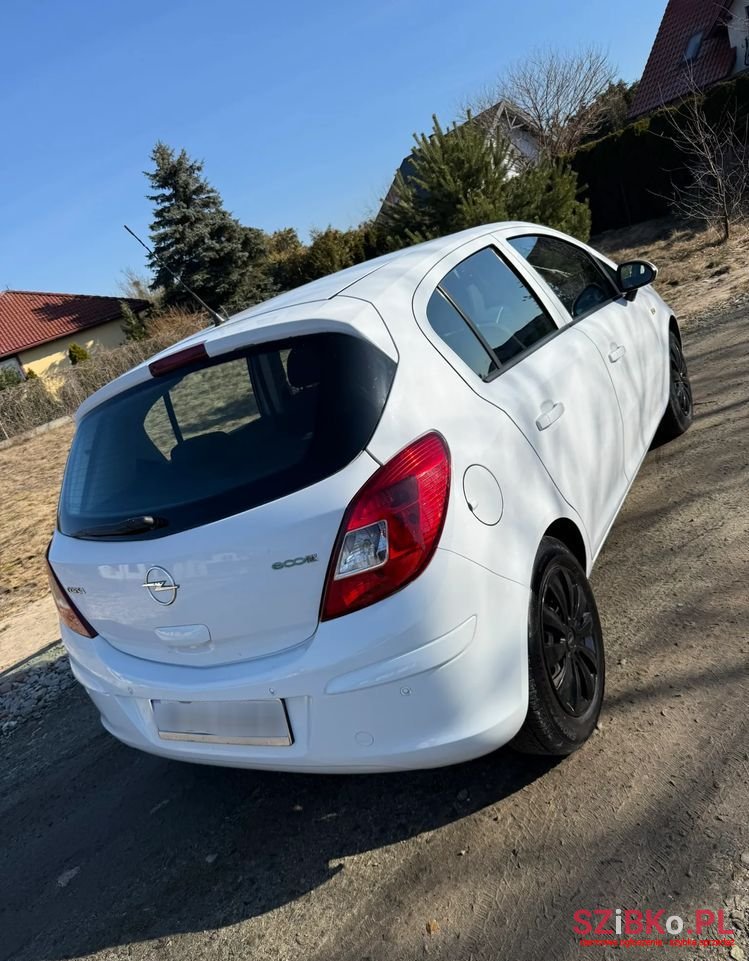2008' Opel Corsa 1.3 Cdti Essentia photo #4