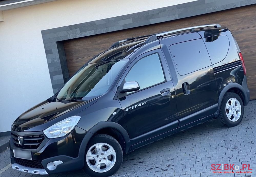 2016' Dacia Dokker Stepway photo #2