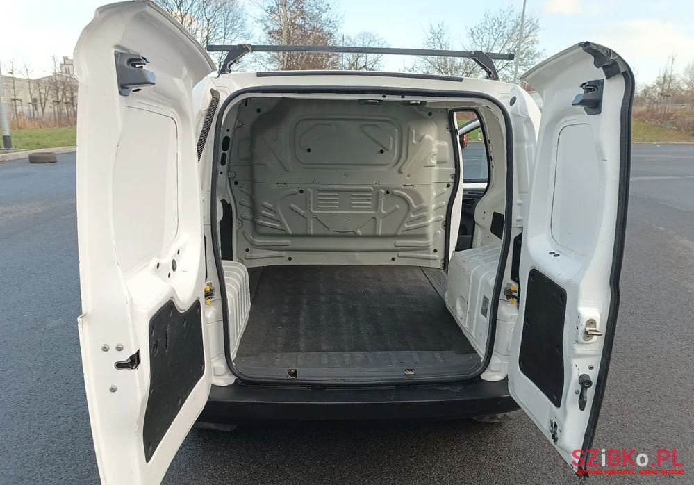 2009' Fiat Fiorino photo #3