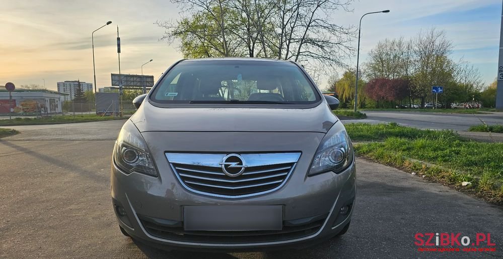 2011' Opel Meriva 1.4 T Cosmo photo #4