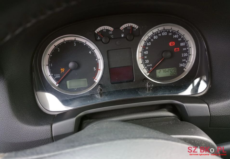 2002' Volkswagen Bora photo #5