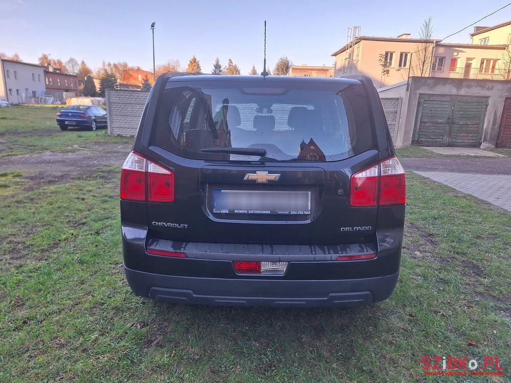 2013' Chevrolet Orlando 1.8 Ls photo #3