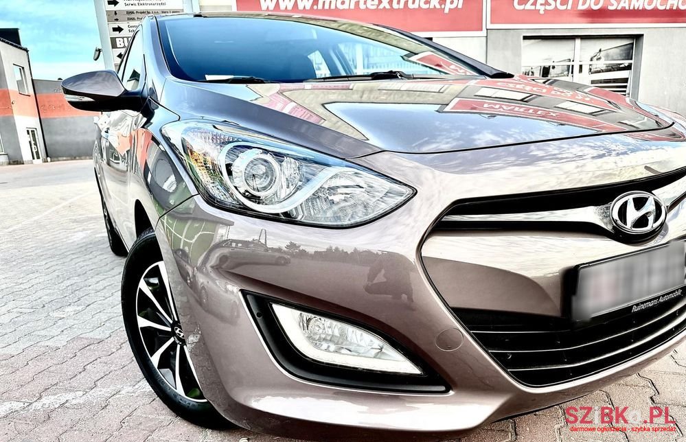 2013' Hyundai i30 1.4 Premium photo #6