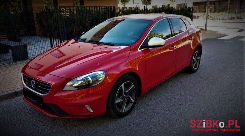 2016' Volvo V40 photo #1