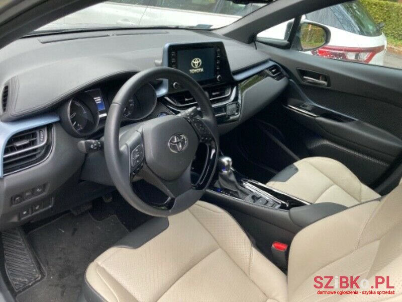 2021' Toyota C-HR photo #1