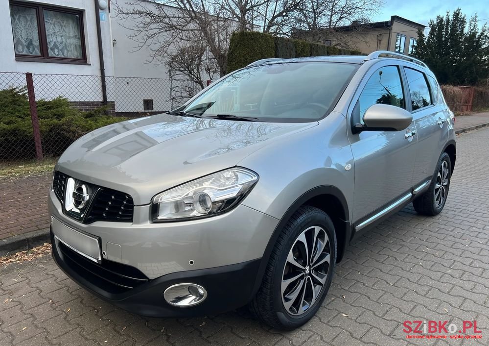 2010' Nissan Qashqai 1.6 Tekna photo #4
