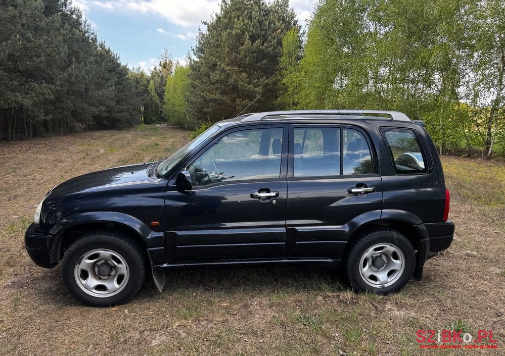 2005' Suzuki Grand Vitara 2.0 photo #2