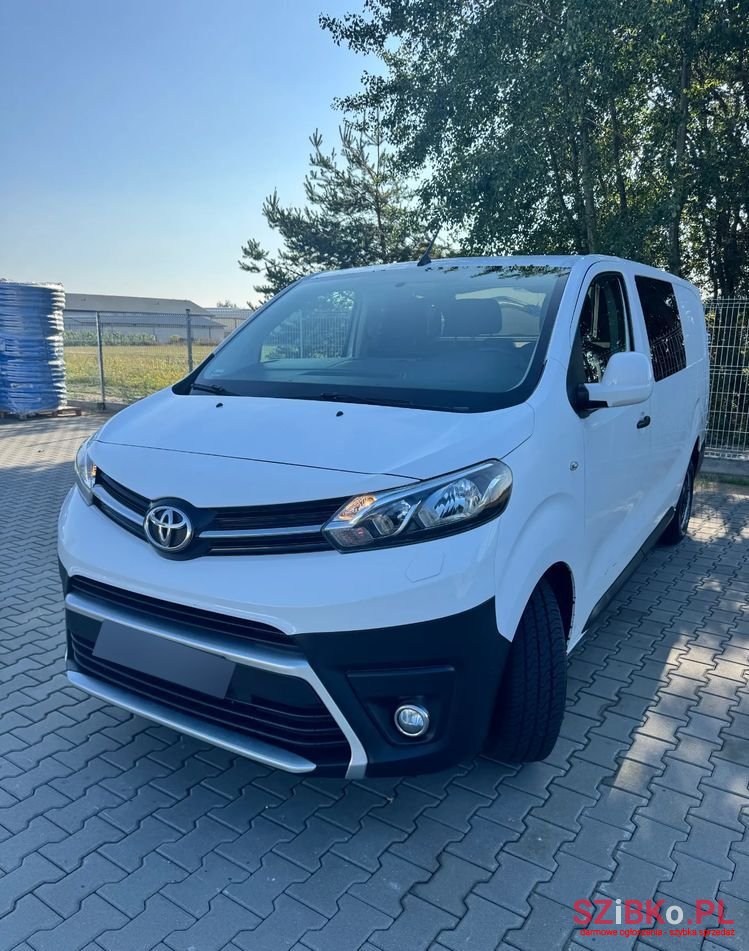 2017' Toyota ProAce photo #2