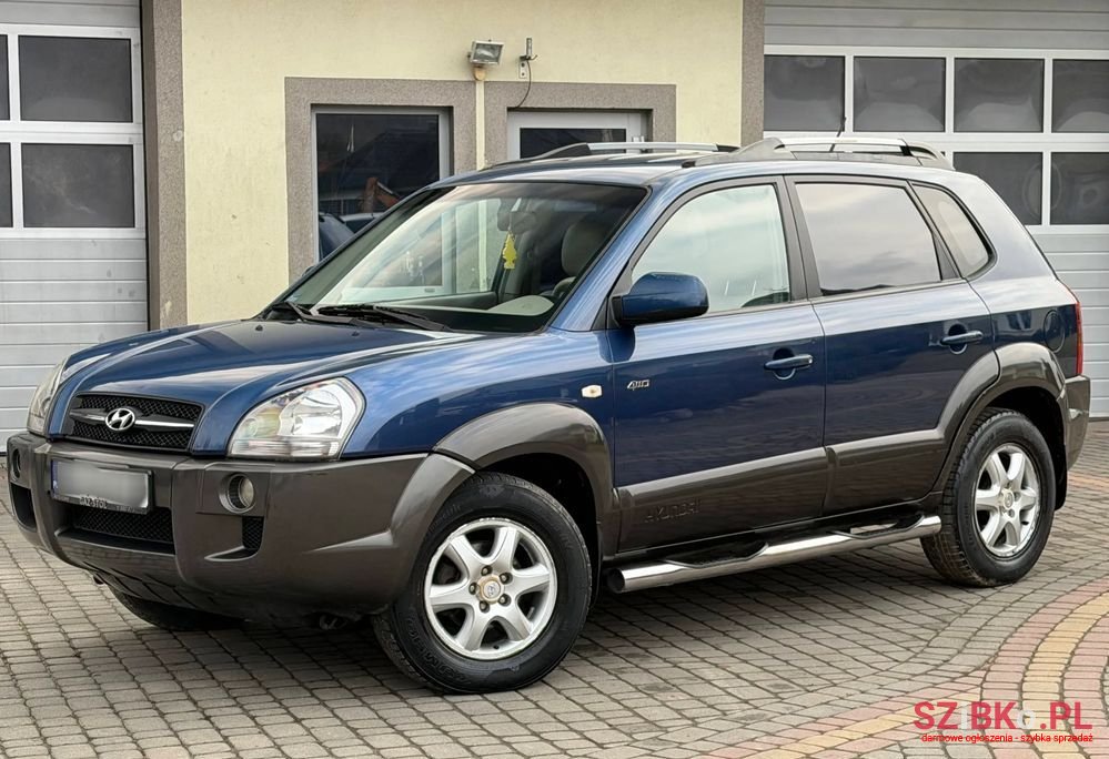 2004' Hyundai Tucson photo #4