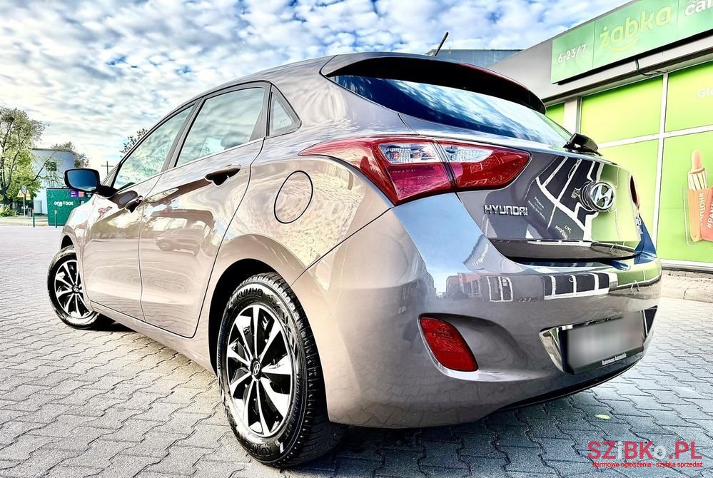 2013' Hyundai i30 1.4 Premium photo #5