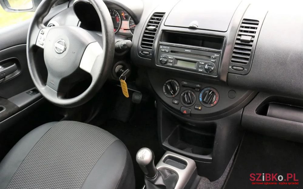 2011' Nissan Note 1.4 Acenta Eu5 photo #4