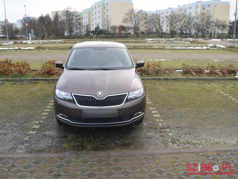 2018' Skoda Rapid 1.4 Tsi Dsg Style photo #4