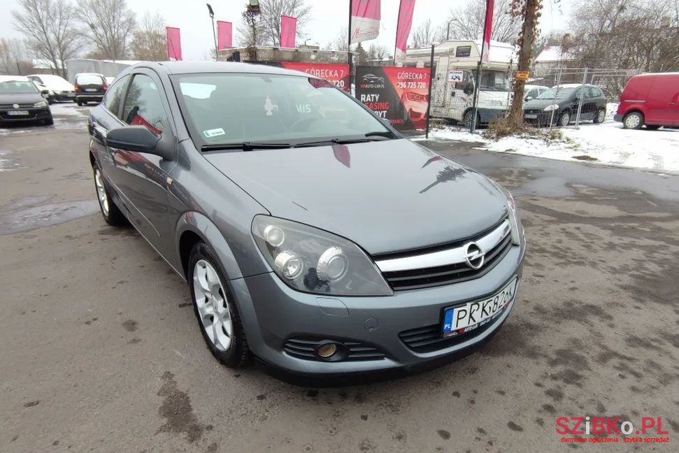2005' Opel Astra photo #3