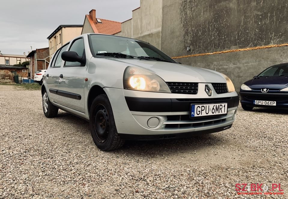 2003' Renault Clio photo #4