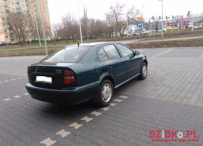 1998' Skoda Octavia photo #1