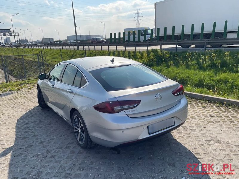 2019' Opel Insignia photo #4
