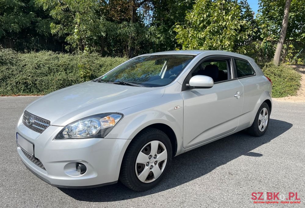 2010' Kia Ceed 1.6 Cvvt Vision photo #2