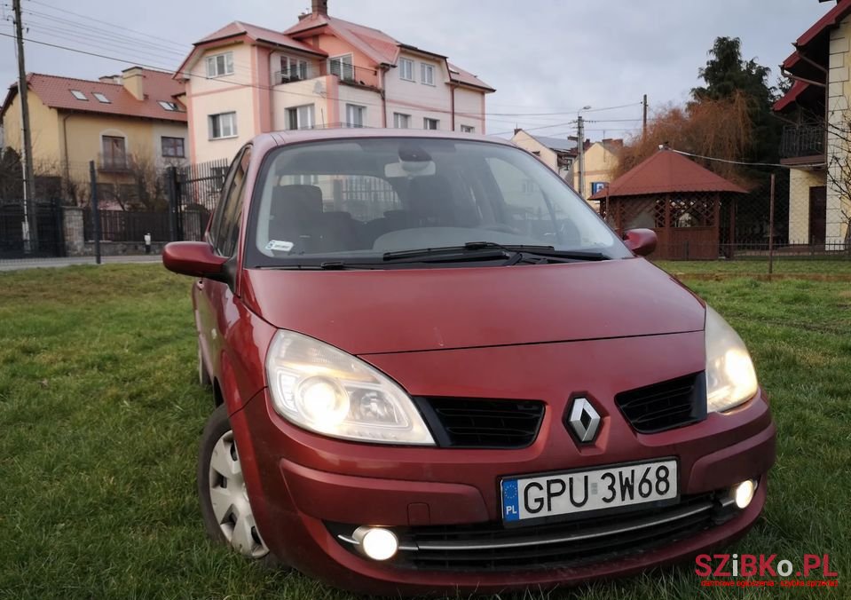 2008' Renault Scenic photo #3