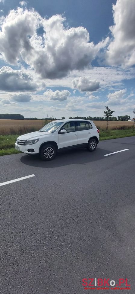 2012' Volkswagen Tiguan photo #1