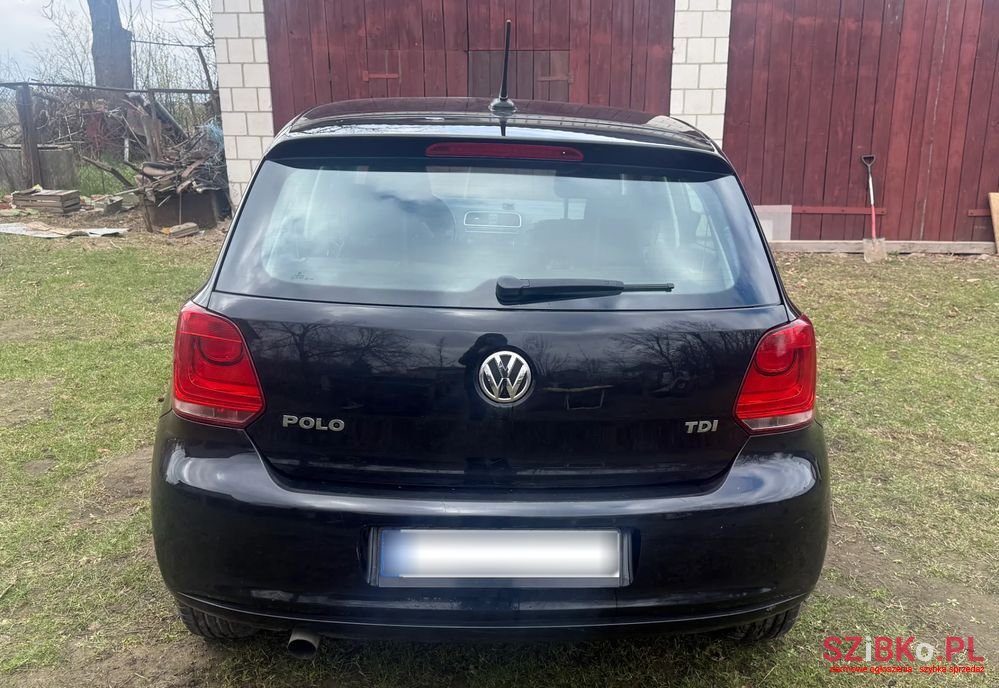2009' Volkswagen Polo photo #3