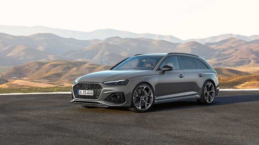 Audi RS 4 Avant, RS 5 Models Get Competition Packages With Less Sound Deadening