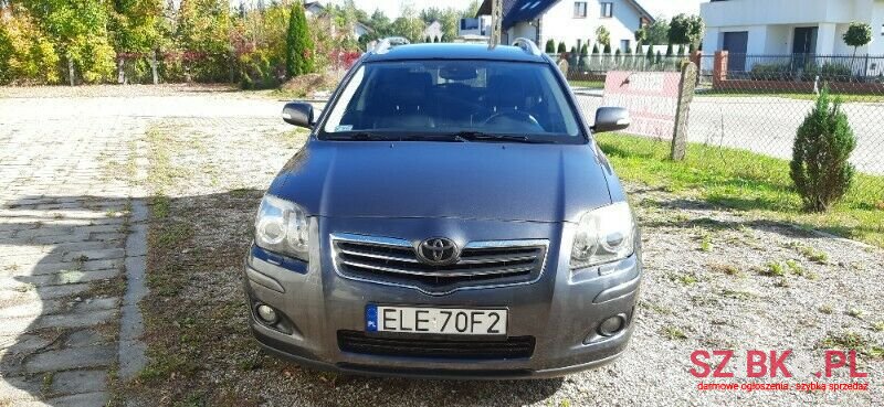 2006' Toyota Avensis photo #2