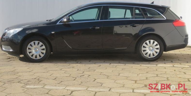 2009' Opel Insignia photo #2