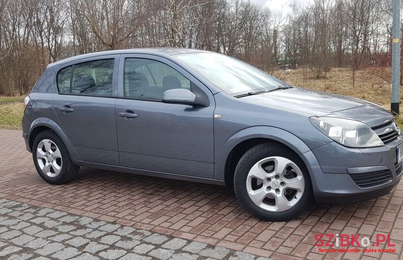 2004' Opel Astra photo #4