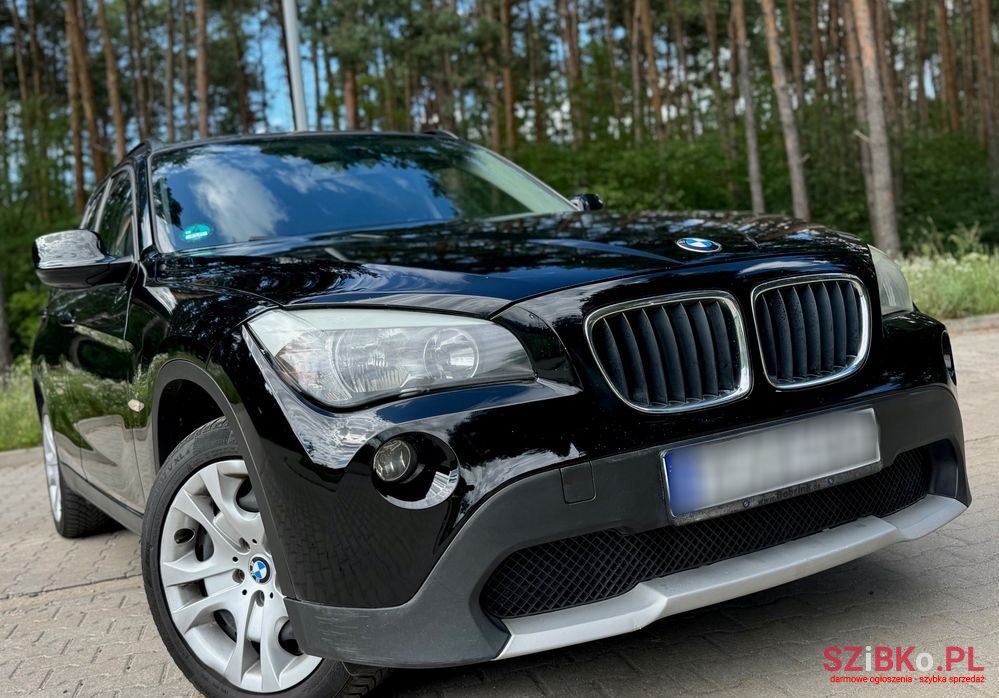 2011' BMW X1 Sdrive18D Xline photo #1