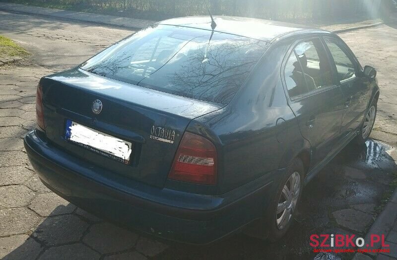 2001' Skoda Octavia photo #2