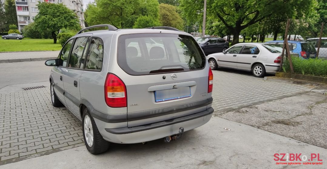 2001' Opel Zafira photo #5