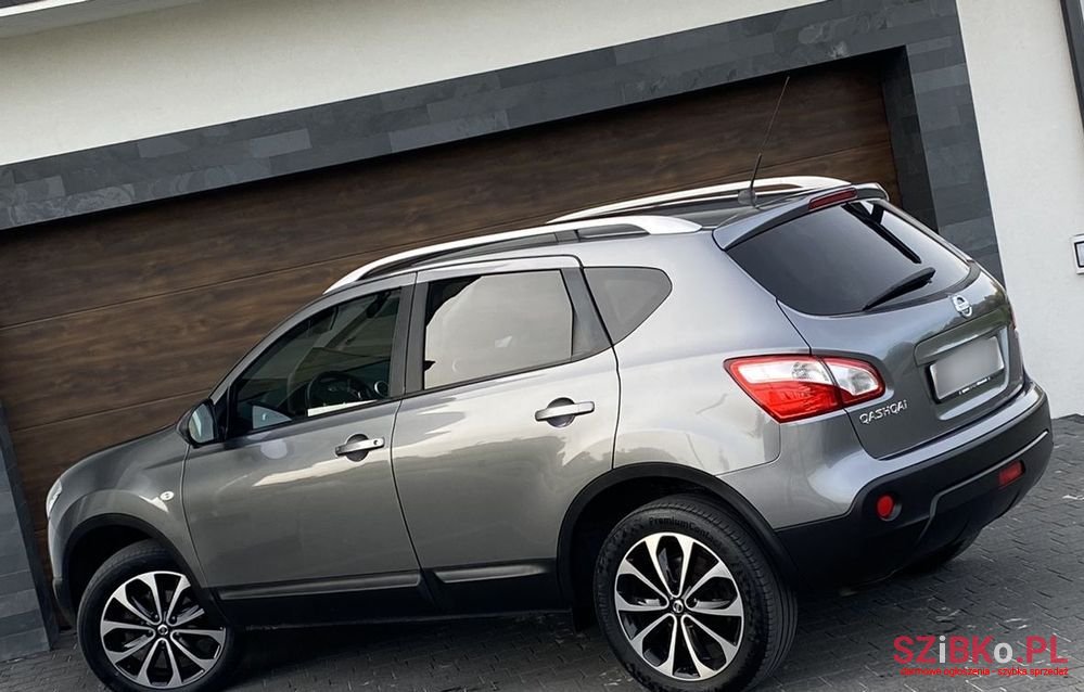 2012' Nissan Qashqai 2.0 4X4 360 photo #6