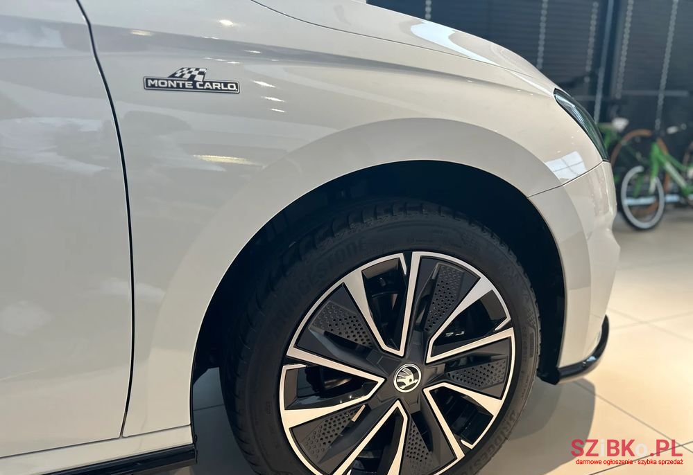 2023' Skoda Fabia photo #5