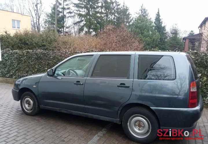 2000' Volkswagen Polo Variant photo #6
