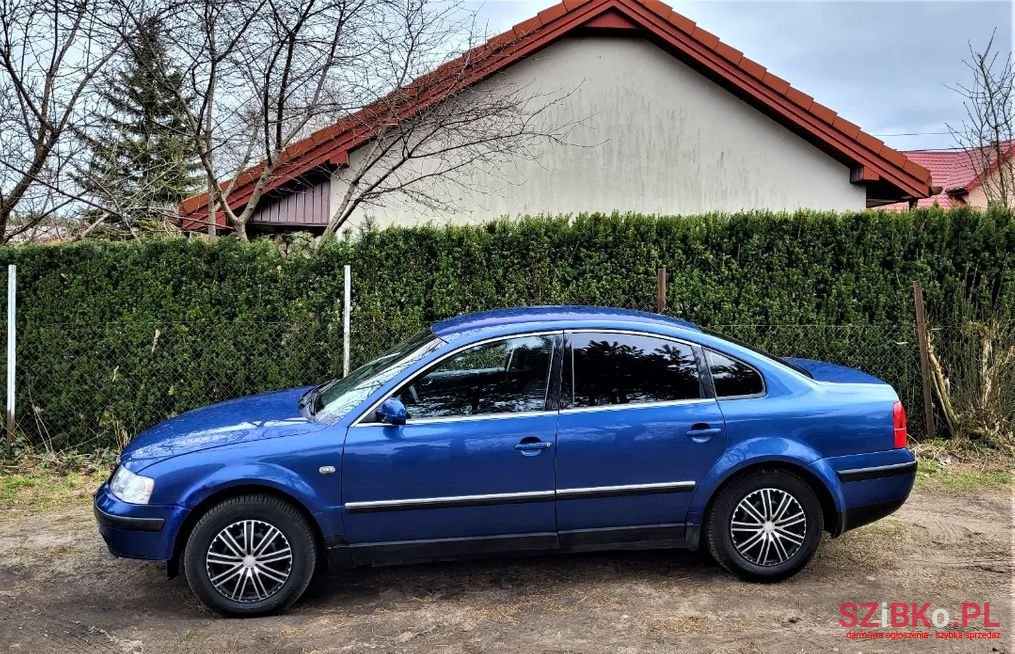 1997' Volkswagen Passat photo #2