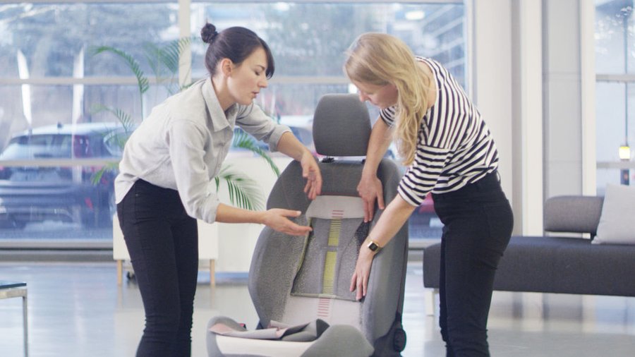 Ford developing 3D-knitted seat covers that promise a more customizable upholstery future