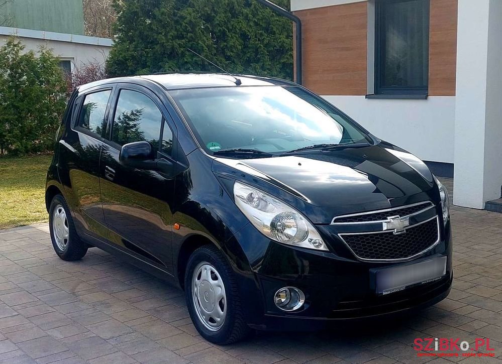 2011' Chevrolet Spark 1.0 Ls A/C photo #2