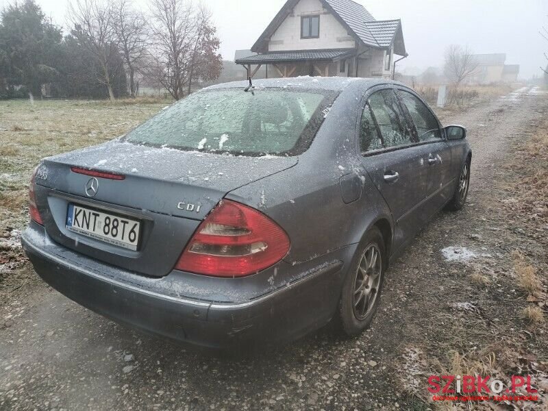 2003' Mercedes-Benz Klasa E photo #3